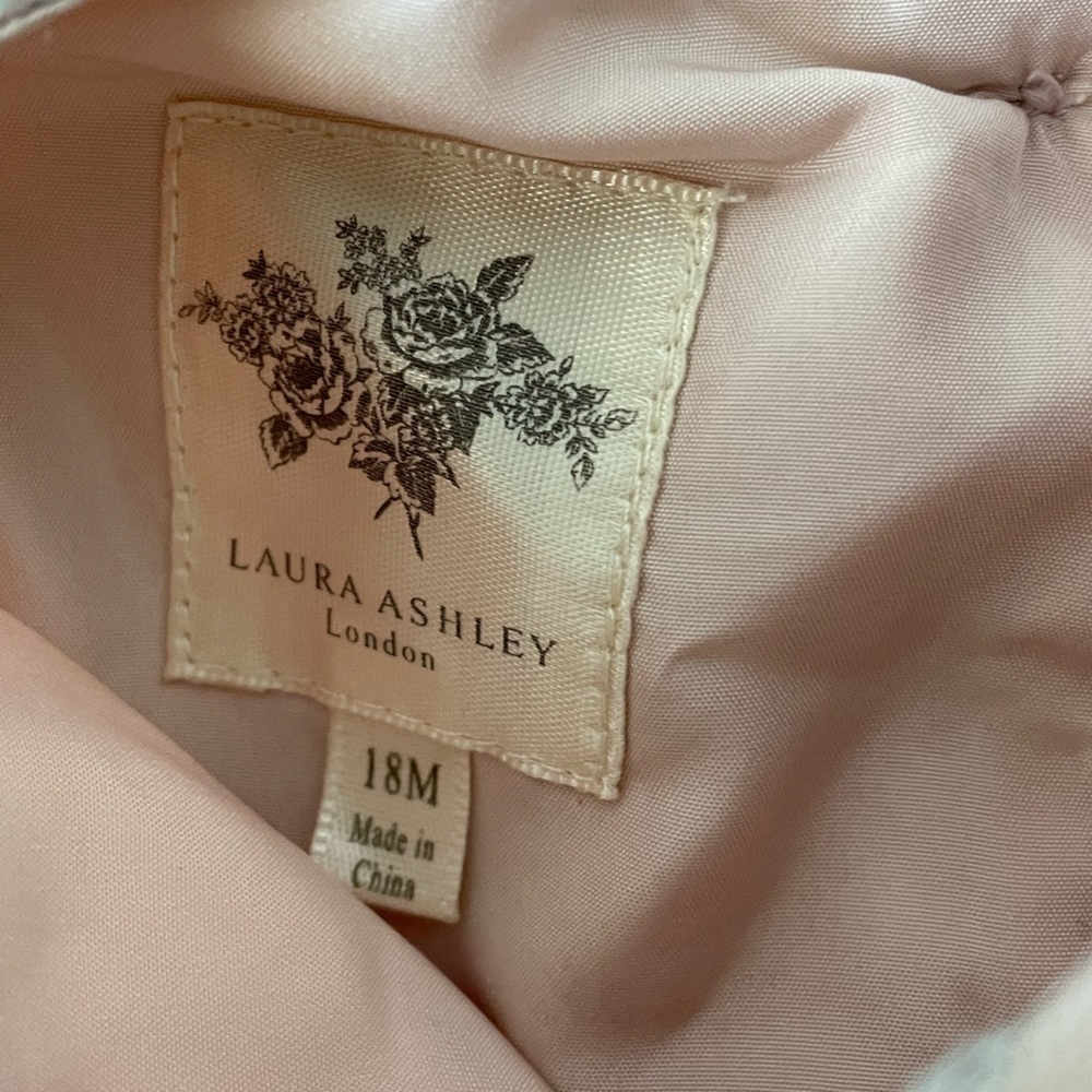 Laura Ashley London, 18 months, baby girl pink white gray lace and tulle dress - Picture 3 of 5